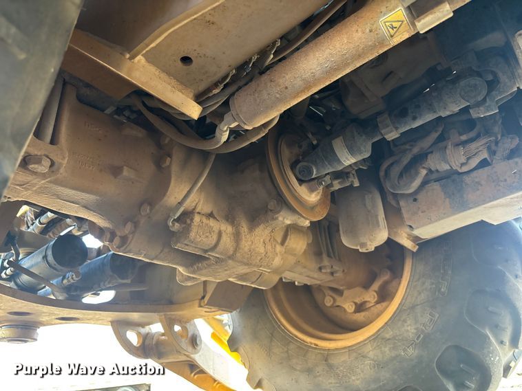 image for item EL6087 2019 Caterpillar 420F 2 IT backhoe