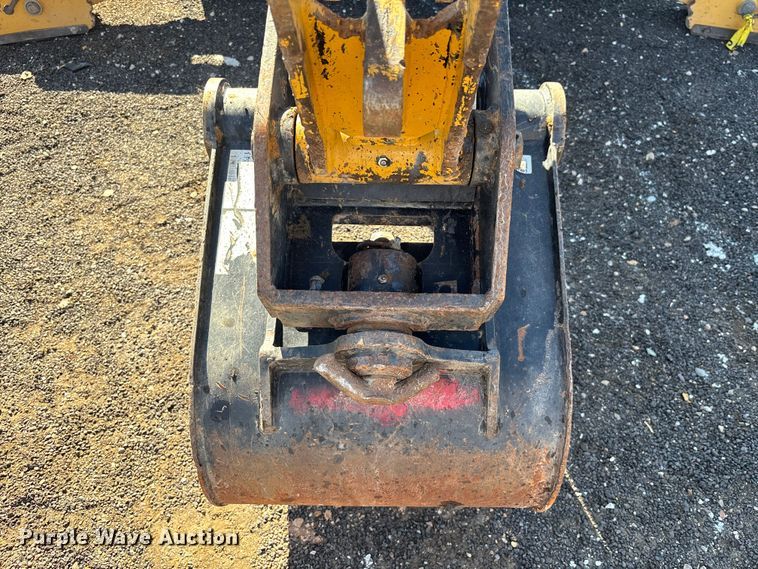 image for item EL6087 2019 Caterpillar 420F 2 IT backhoe