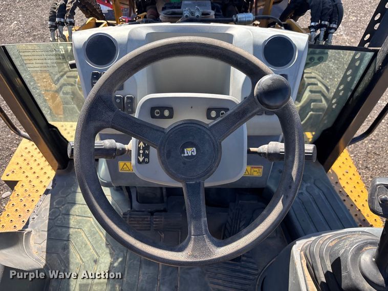 image for item EL6087 2019 Caterpillar 420F 2 IT backhoe