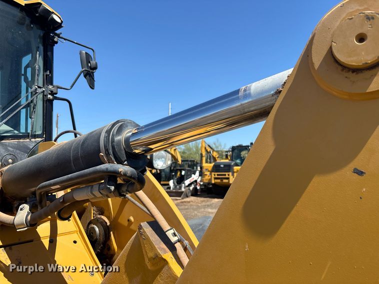 image for item EL6089 2020 Caterpillar 930M wheel loader