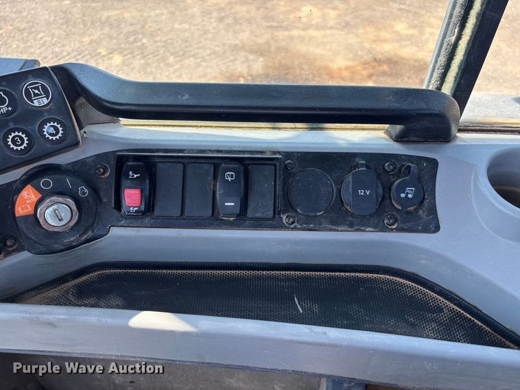 image for item EL6089 2020 Caterpillar 930M wheel loader