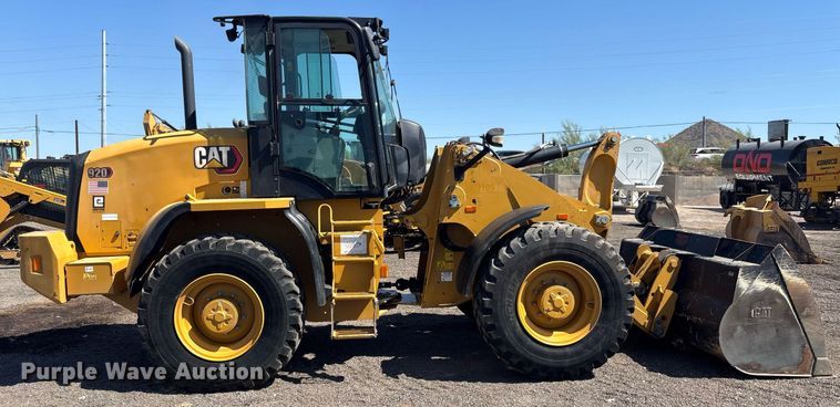 CARGADOR FRONTAL 2021 CATERPILLAR 920