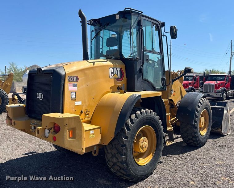 CARGADOR FRONTAL 2021 CATERPILLAR 920