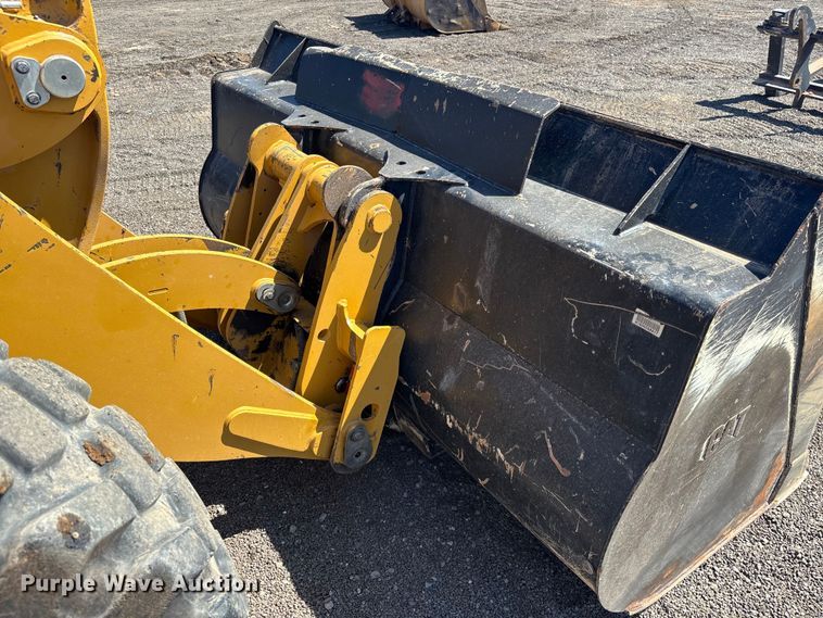 image for item EL6090 2021 Caterpillar 920 wheel loader