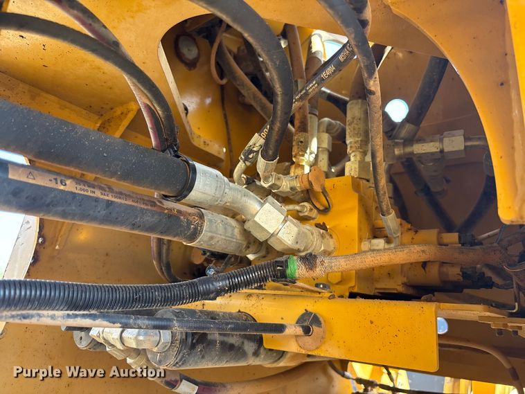 image for item EL6090 2021 Caterpillar 920 wheel loader