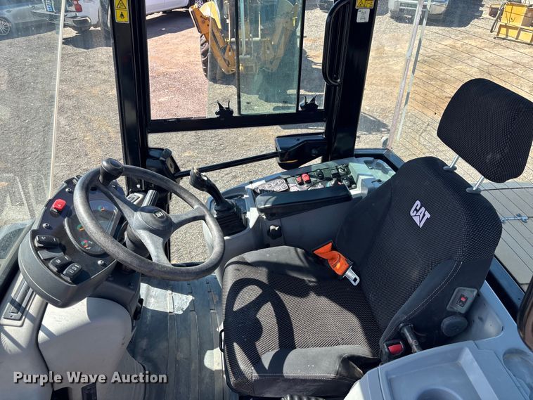 image for item EL6090 2021 Caterpillar 920 wheel loader