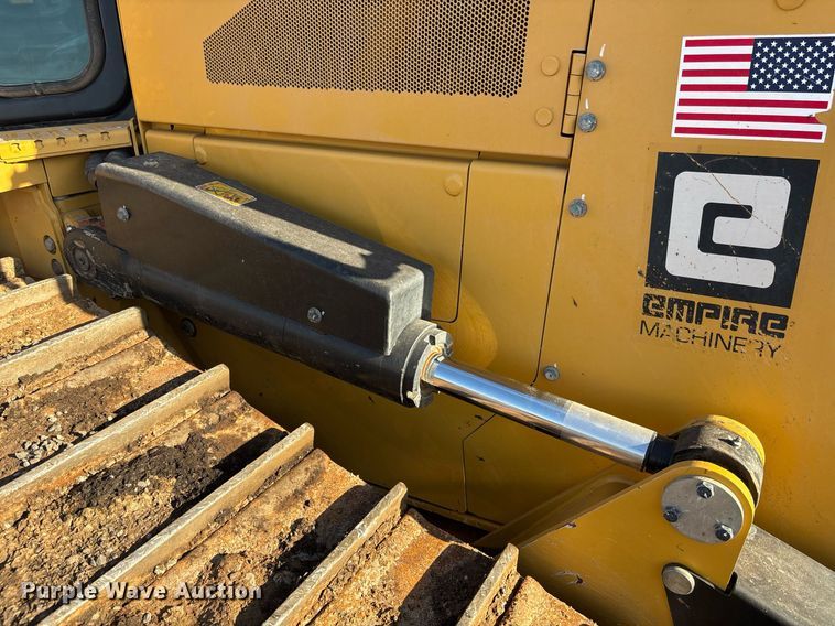 image for item EL6091 2020 Caterpillar D5 dozer