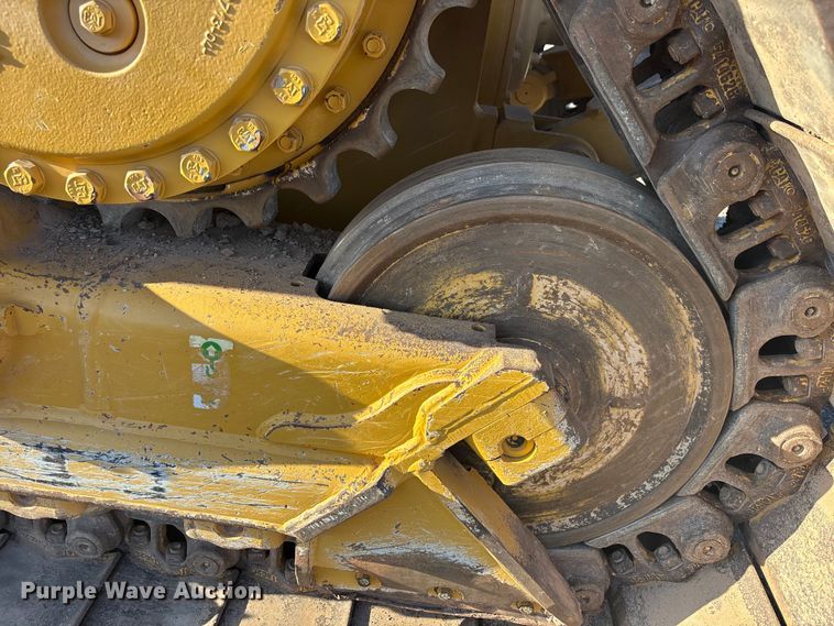 image for item EL6091 2020 Caterpillar D5 dozer