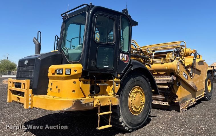 2022 CAT 623K