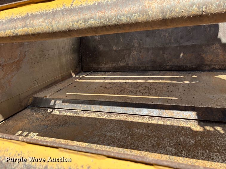 image for item EL6092 2022 Caterpillar 623K elevating scraper