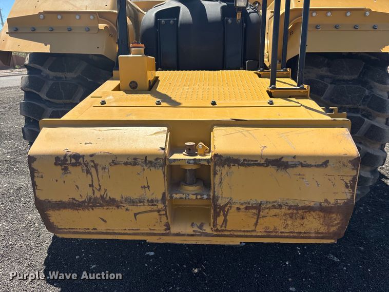 image for item EL6092 2022 Caterpillar 623K elevating scraper