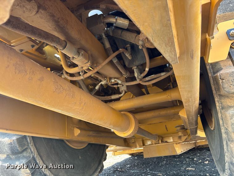 image for item EL6092 2022 Caterpillar 623K elevating scraper