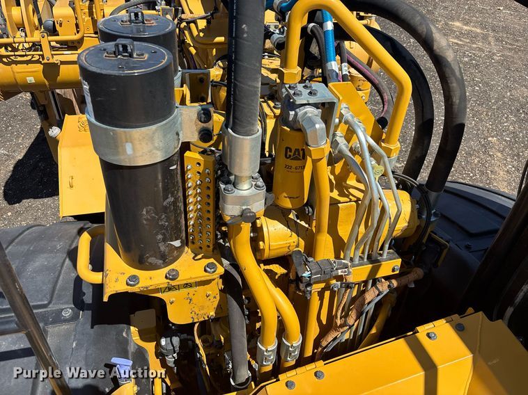 image for item EL6092 2022 Caterpillar 623K elevating scraper