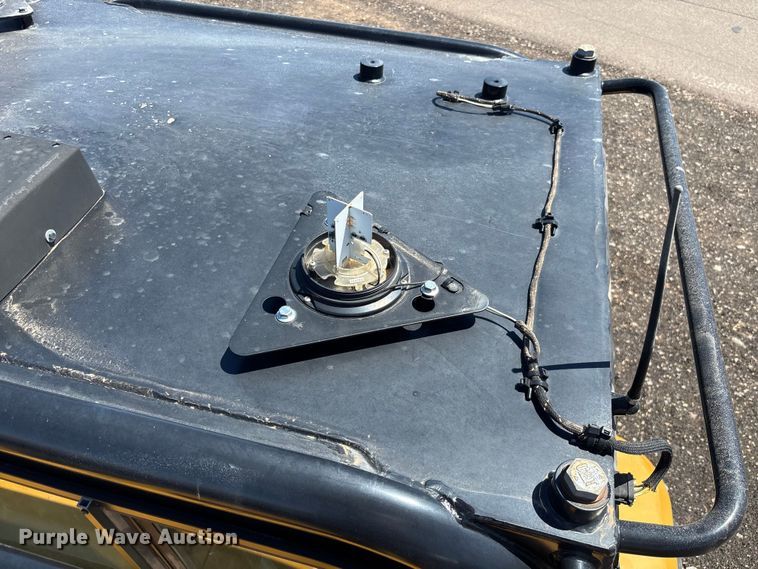 image for item EL6092 2022 Caterpillar 623K elevating scraper