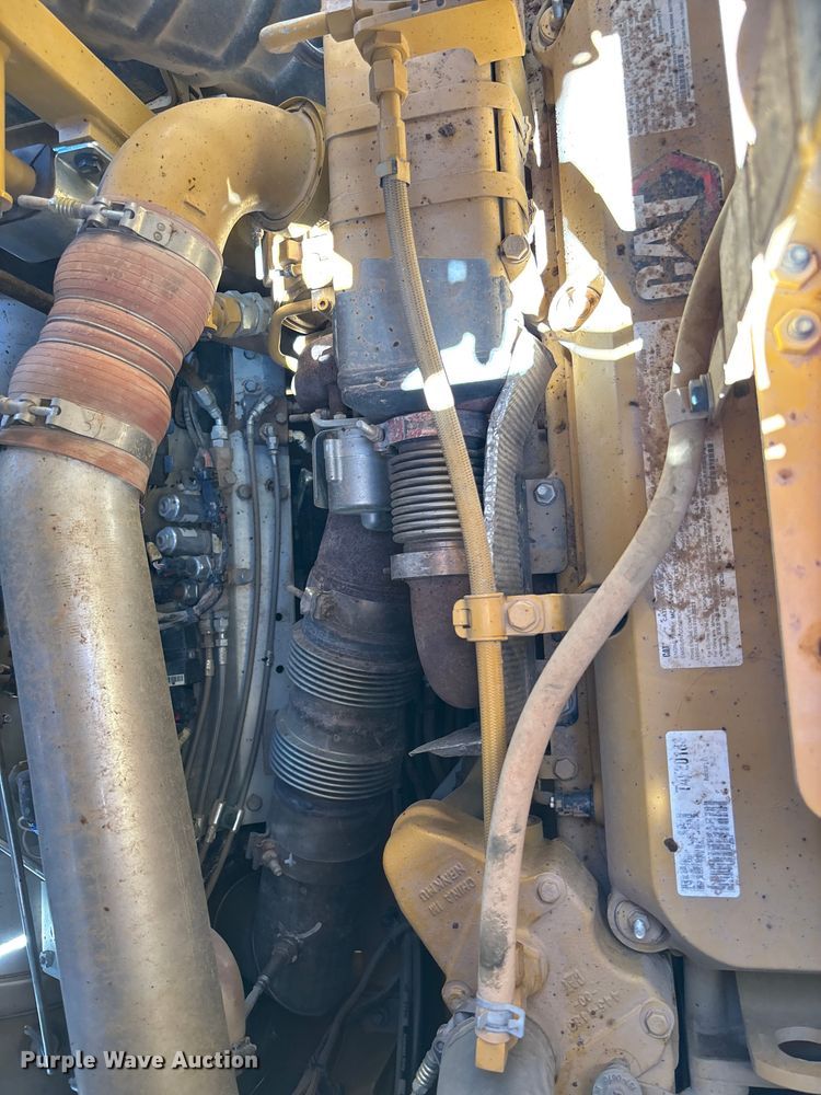 image for item EL6092 2022 Caterpillar 623K elevating scraper