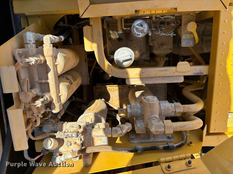 image for item EL6092 2022 Caterpillar 623K elevating scraper