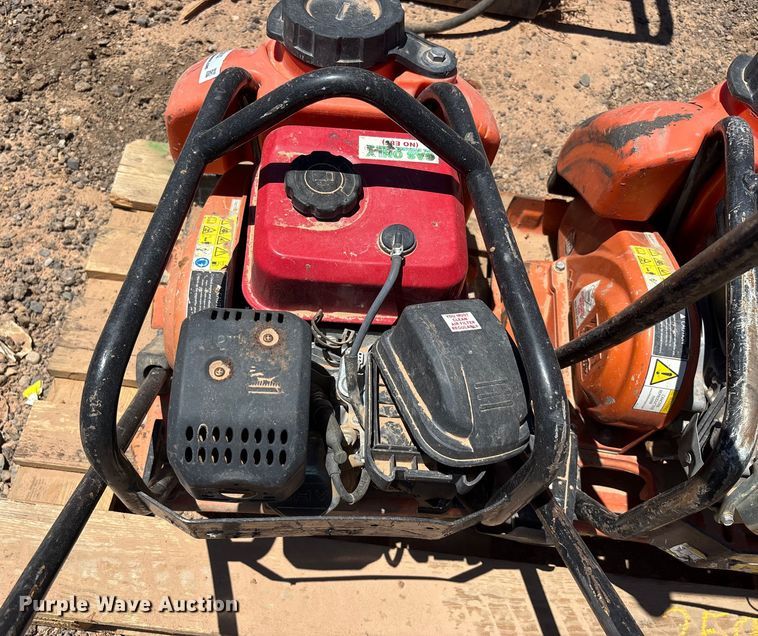 image for item EL6102 (2) plate compactors