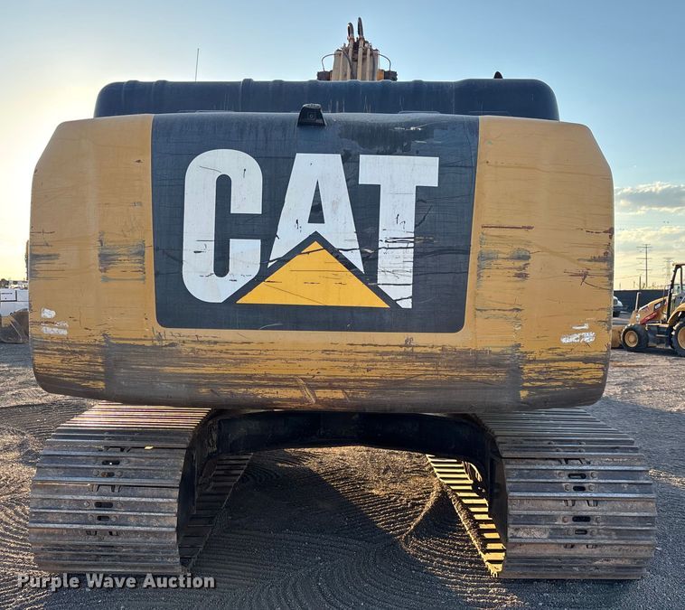 image for item EL6103 2016 Caterpillar 330F L excavator