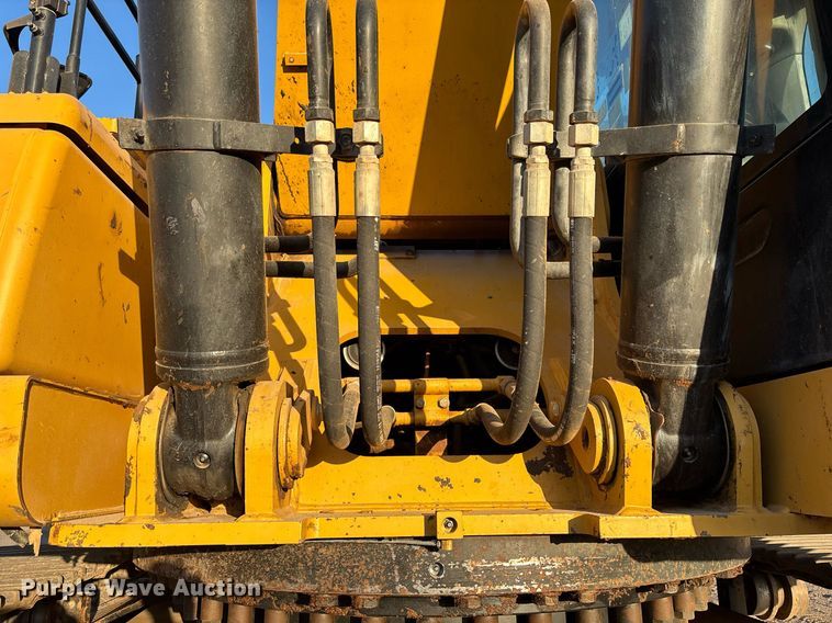 image for item EL6103 2016 Caterpillar 330F L excavator