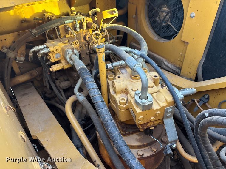 image for item EL6103 2016 Caterpillar 330F L excavator