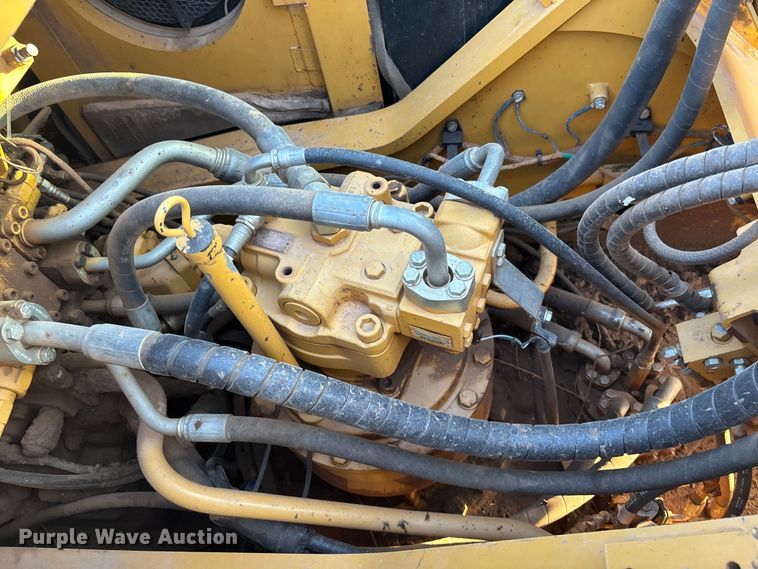 image for item EL6103 2016 Caterpillar 330F L excavator