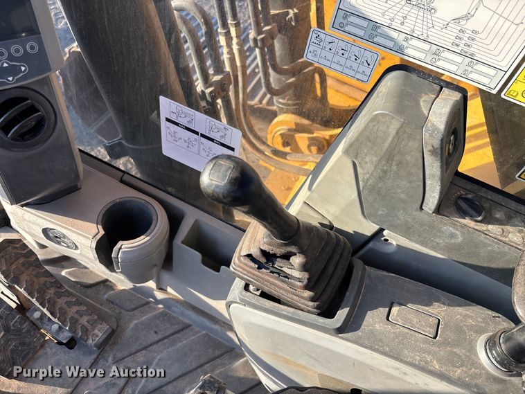 image for item EL6103 2016 Caterpillar 330F L excavator