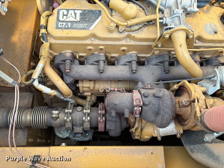 image for item EL6103 2016 Caterpillar 330F L excavator