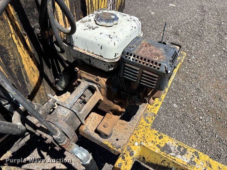 image for item EL6105 Crack sealer