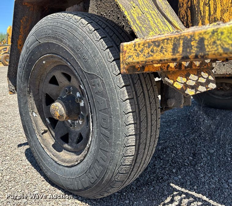 image for item EL6105 Crack sealer