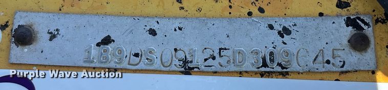 image for item EL6105 Crack sealer