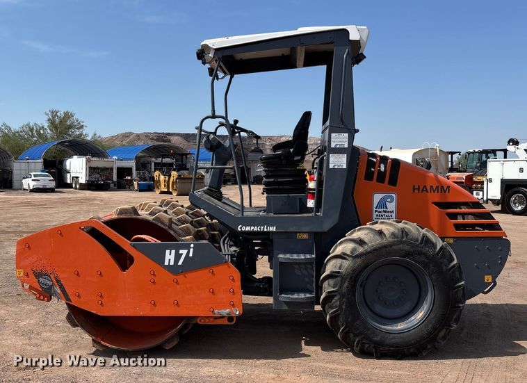 image for item EL6106 2016 Hamm H7i single drum vibratory roller