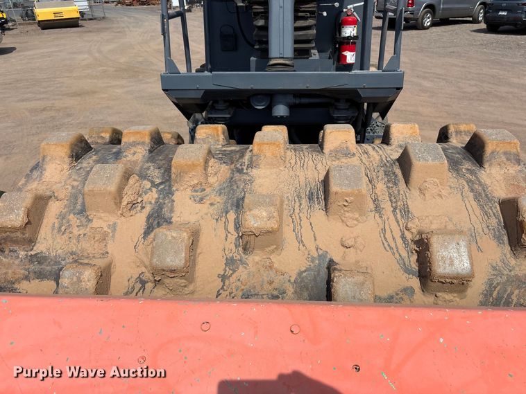 image for item EL6106 2016 Hamm H7i single drum vibratory roller