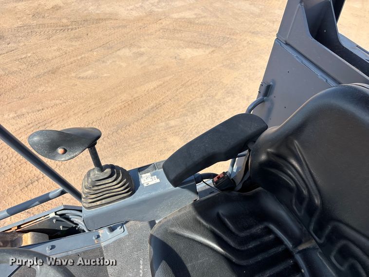 image for item EL6106 2016 Hamm H7i single drum vibratory roller