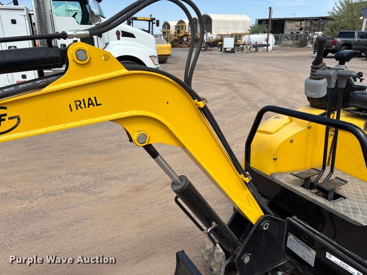 image for item EL6107 2023 Industrial FF-15 mini excavator