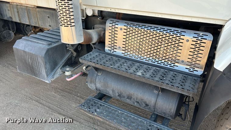 image for item EL6108 2013 International WorkStar 7400 water truck