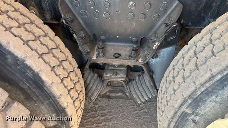 image for item EL6108 2013 International WorkStar 7400 water truck