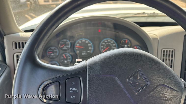 image for item EL6108 2013 International WorkStar 7400 water truck