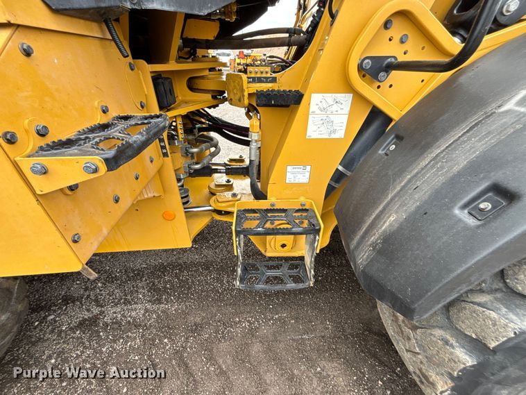 image for item EL6109 2020 Caterpillar 930M wheel loader