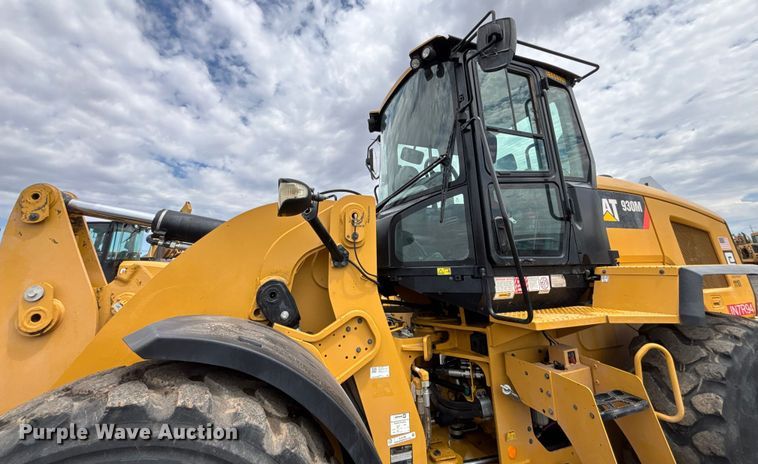 image for item EL6109 2020 Caterpillar 930M wheel loader
