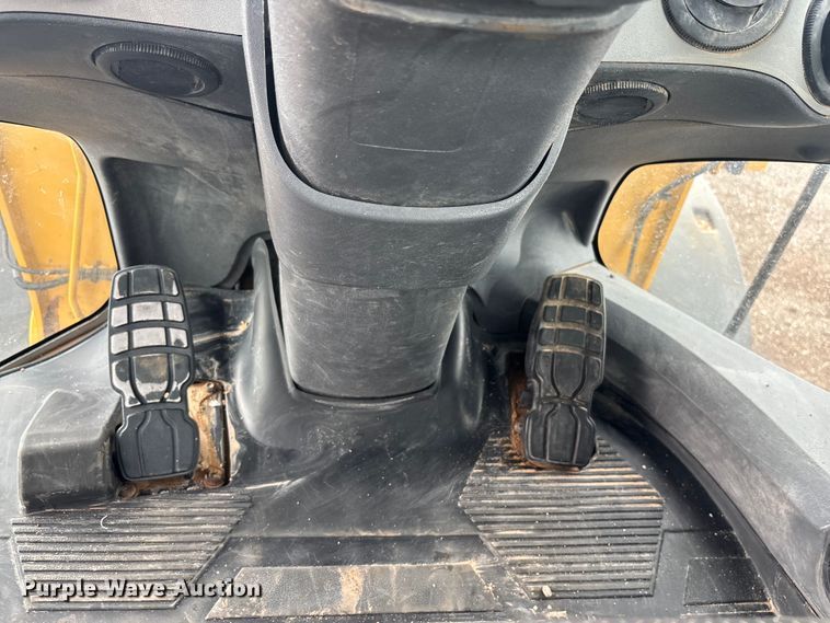 image for item EL6109 2020 Caterpillar 930M wheel loader