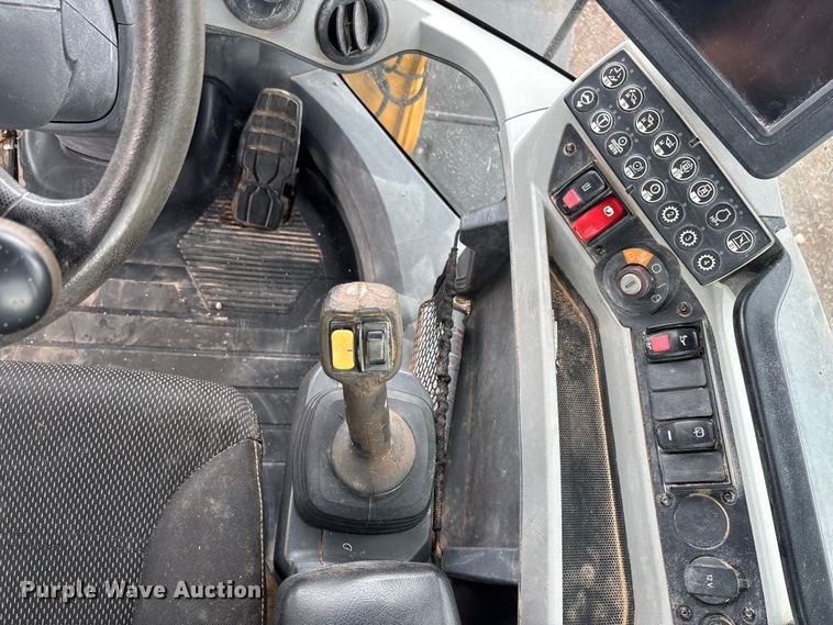 image for item EL6109 2020 Caterpillar 930M wheel loader