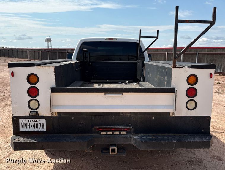 image for item EM0493 2012 Ford F450 XL Crew Cab utility / service truck