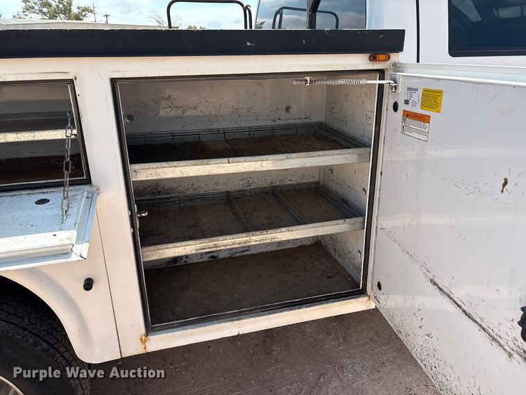 image for item EM0493 2012 Ford F450 XL Crew Cab utility / service truck