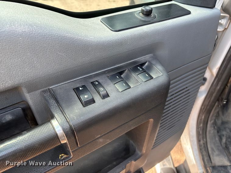 image for item EM0493 2012 Ford F450 XL Crew Cab utility / service truck