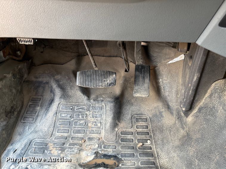 image for item EM0493 2012 Ford F450 XL Crew Cab utility / service truck