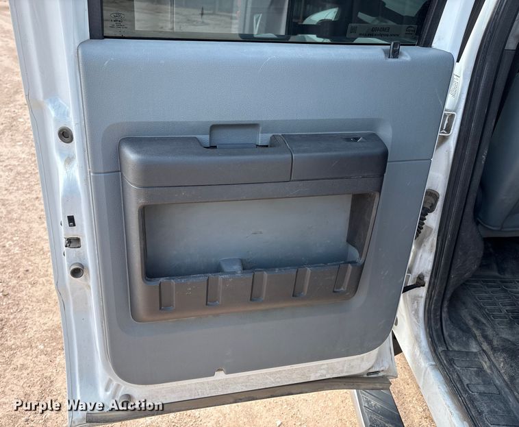 image for item EM0493 2012 Ford F450 XL Crew Cab utility / service truck