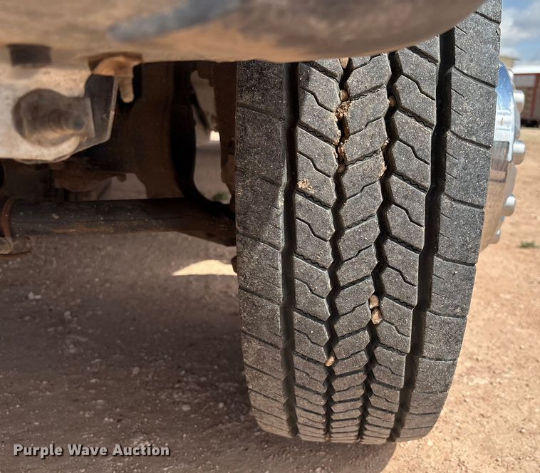 image for item EM0493 2012 Ford F450 XL Crew Cab utility / service truck