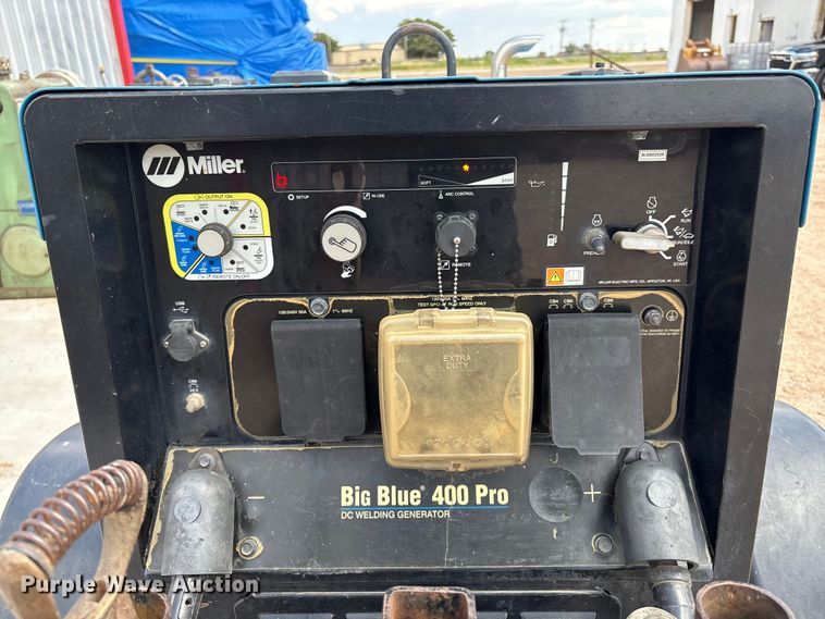 image for item EM0497 2018 Miller Big Blue 400 Pro welder/generator