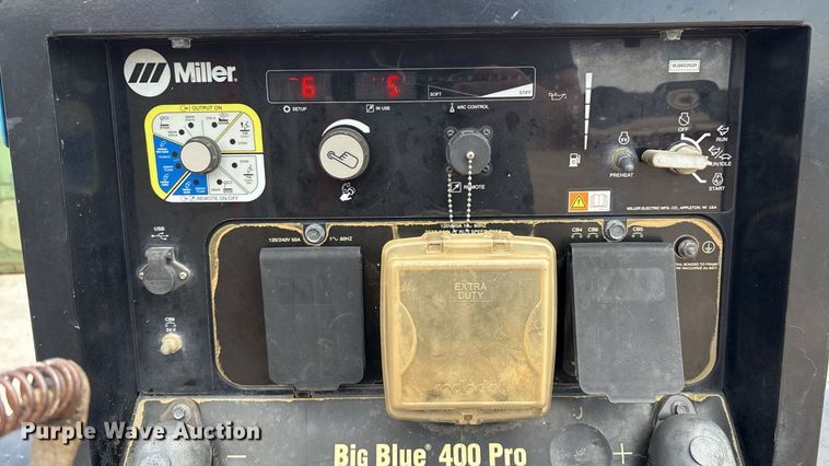 image for item EM0497 2018 Miller Big Blue 400 Pro welder/generator