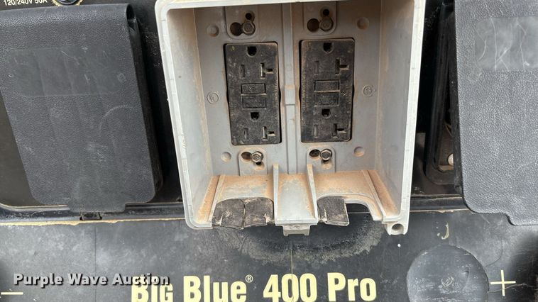 image for item EM0497 2018 Miller Big Blue 400 Pro welder/generator